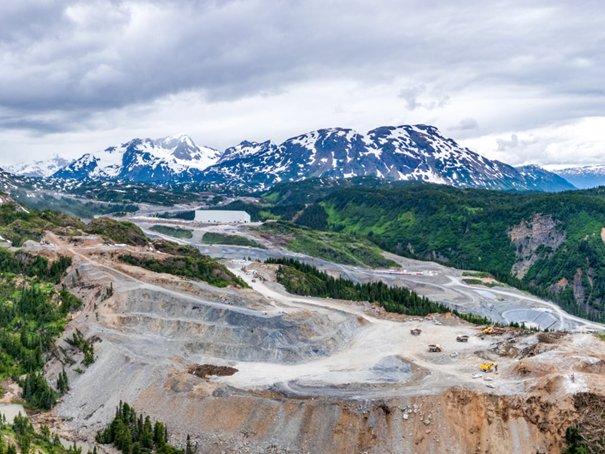 Gold und Silber: Neue Dynamik vor wichtigen Hürden