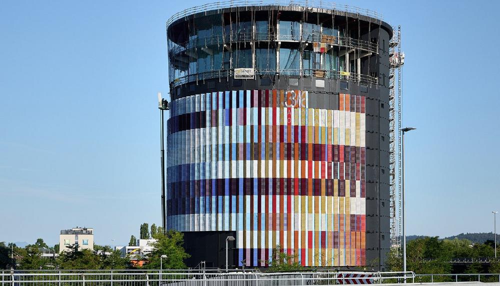 Moderne Architektur, Stadtgeschichte und ein monumentales 360°-Kunstwerk von Yadegar Asisi – weltweit einzigartig