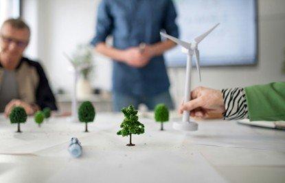 Grüner Beruf, echte Zukunft: Warum der Umbau der Energieversorgung Fachkräfte braucht, die es noch nicht gibt