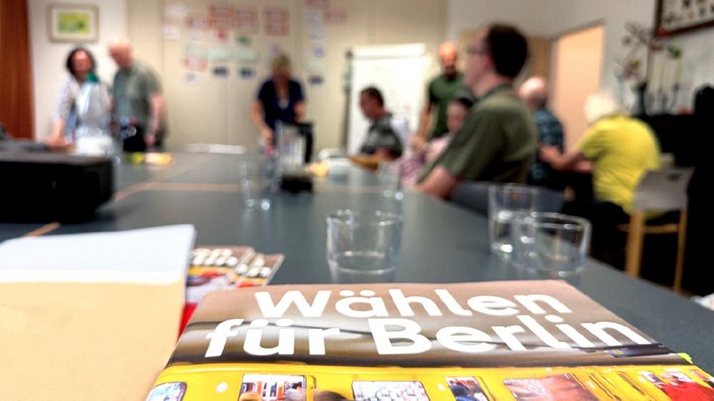 Inklusiver Wahlworkshop: Probewählen im Joachim-Fahl-Haus