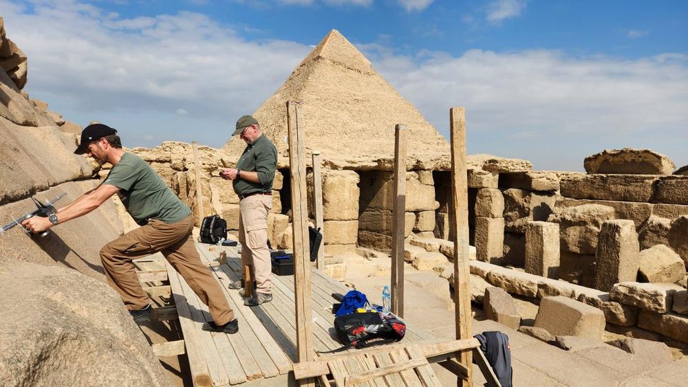 Im Inneren der Großen Pyramide von Gizeh
