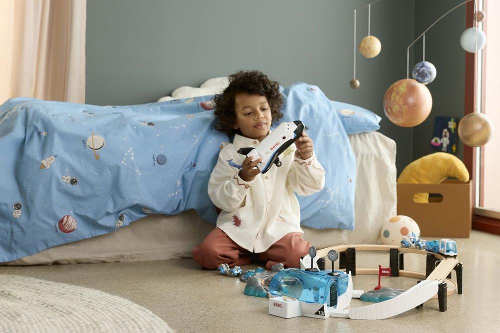 BRIO lässt Kinder ab Herbst vom Weltraum träumen